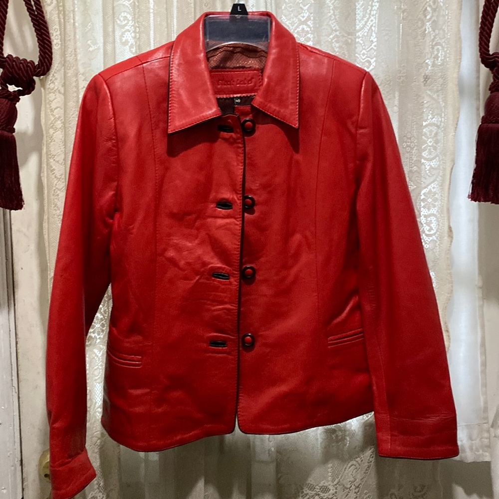 BLACK LABEL-SHORT SOFT RED LEATHER JKT W/RED/BLK LEATHER BUTTONS